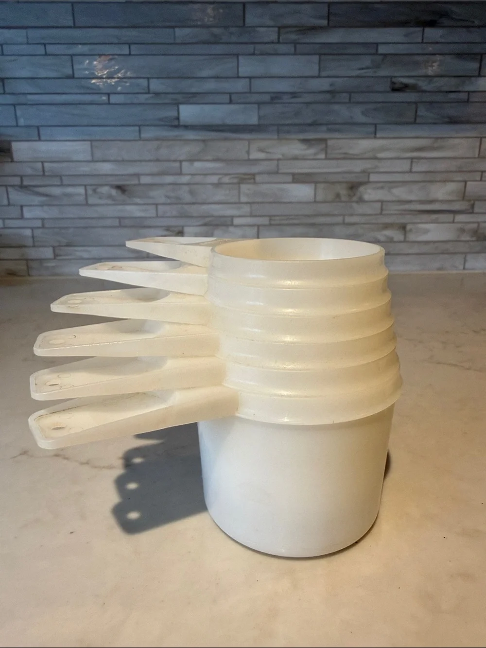 Vintage Tupperware Measuring Cup with Measuring Spoons & Cups - Picture 6 of 8